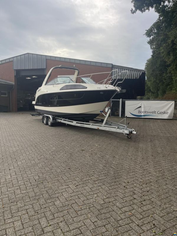 Bayliner Ciera 8