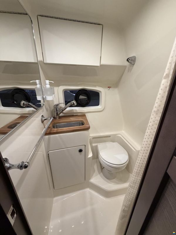 Bayliner Ciera 8