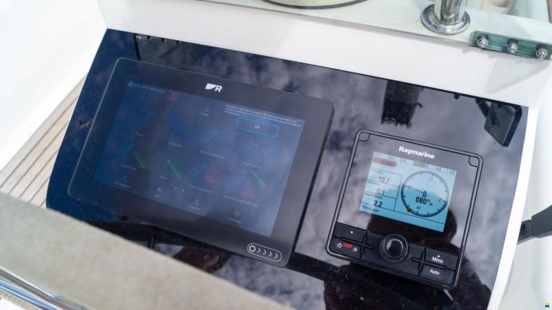 Beneteau OCEANIS 331
