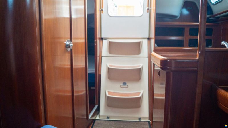 Beneteau OCEANIS 331