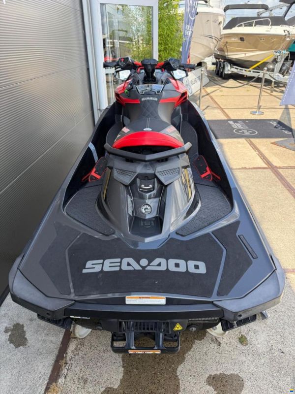 Sea-Doo RXP-X RS 300