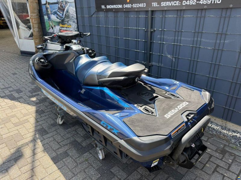 Sea-Doo GTX 230