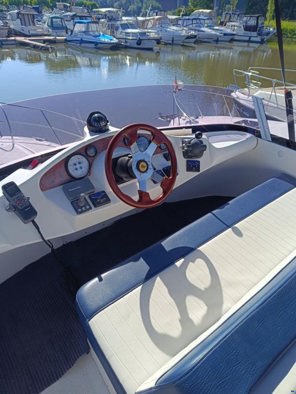 Galeon 280 Fly