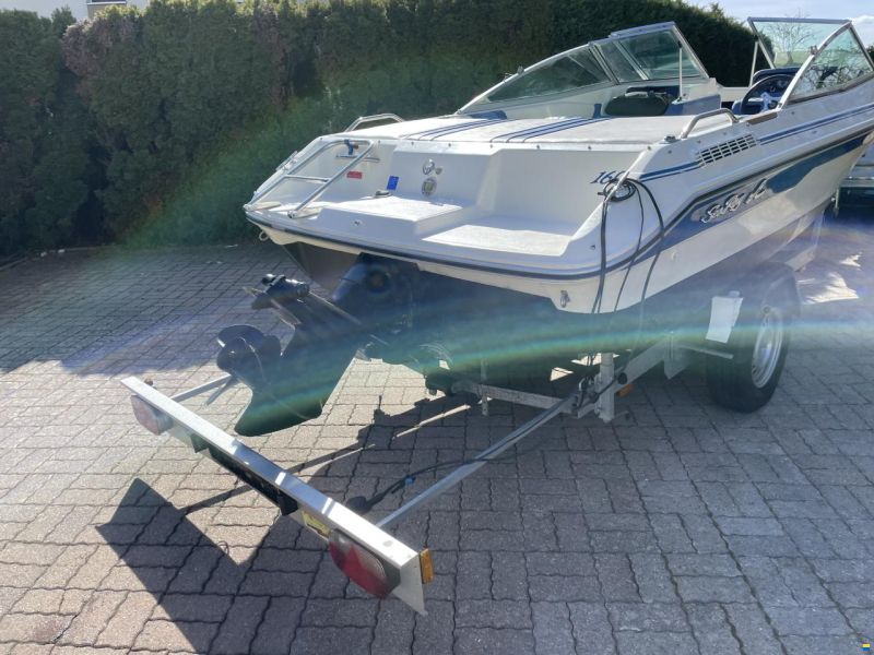 Sea Ray 160 Bowrider
