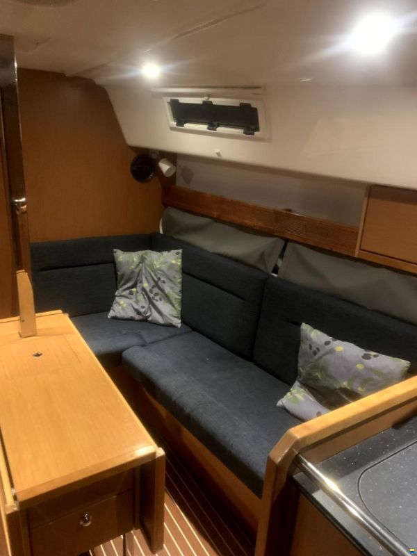 Bavaria Cruiser 32