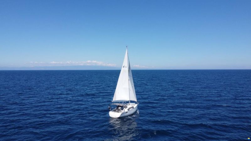 Bavaria Cruiser 32