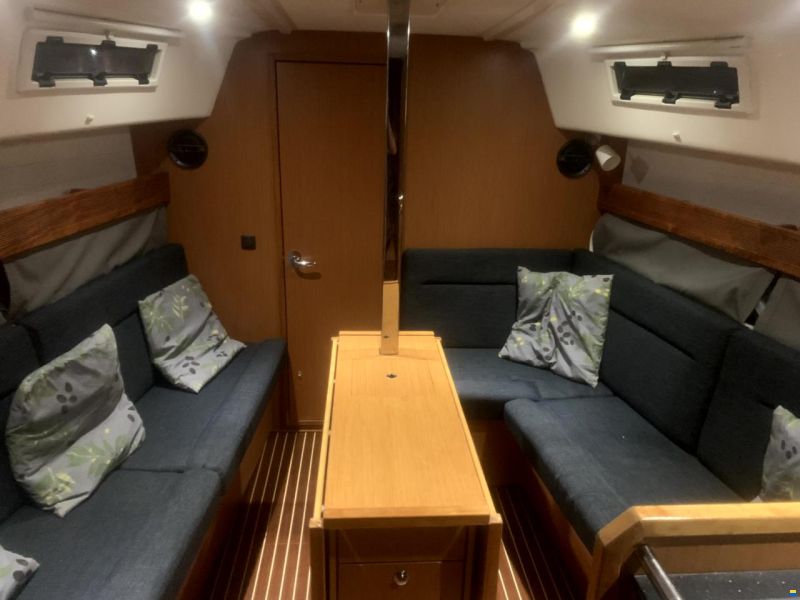 Bavaria Cruiser 32