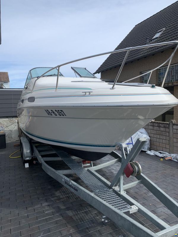 Sea Ray 230 Dalt