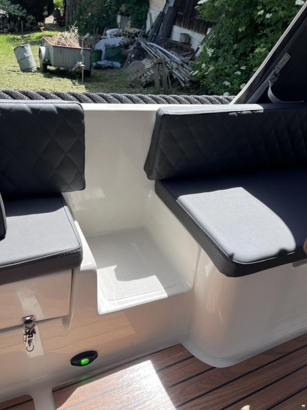Jata Boats Riomar 570