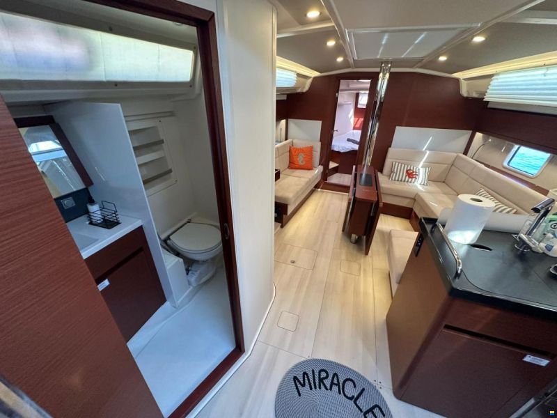 Hanse 418