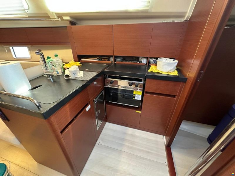 Hanse 418