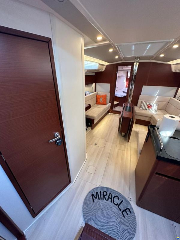 Hanse 418