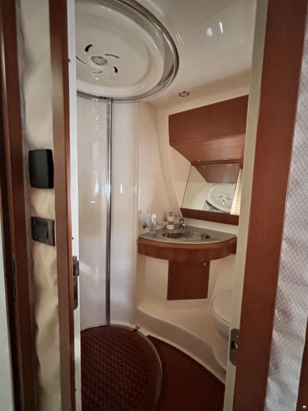 Azimut 50