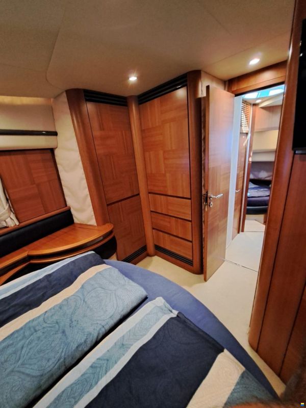 Azimut 50