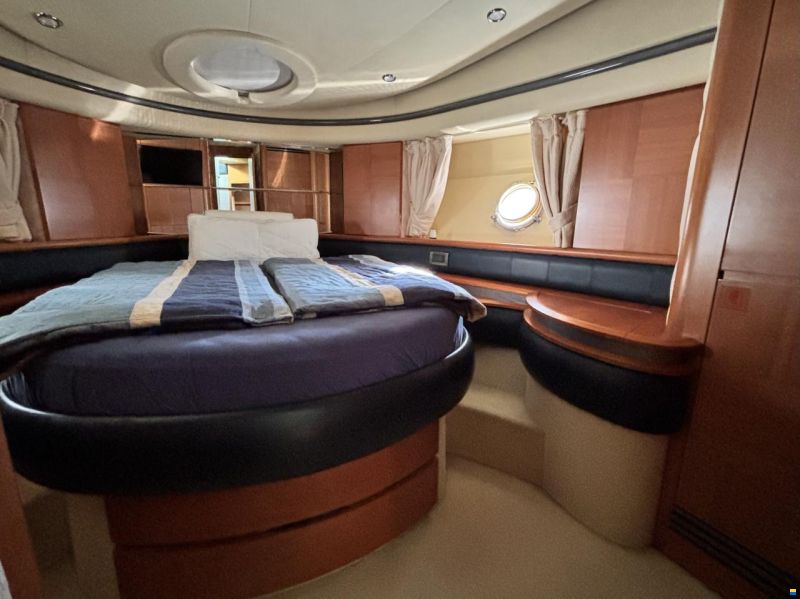 Azimut 50