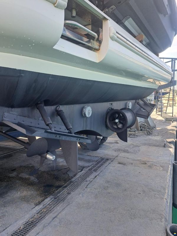 Azimut 50