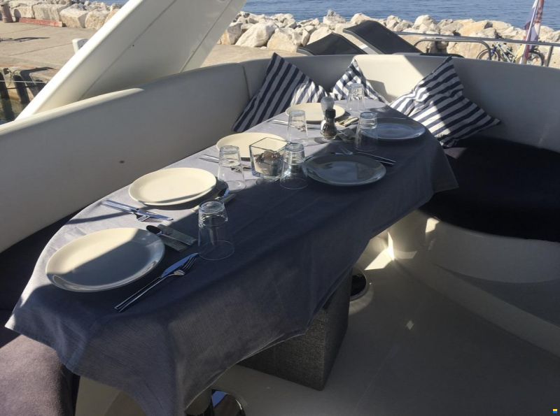 Azimut 50