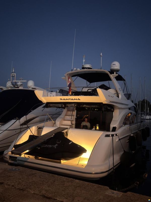 Azimut 50