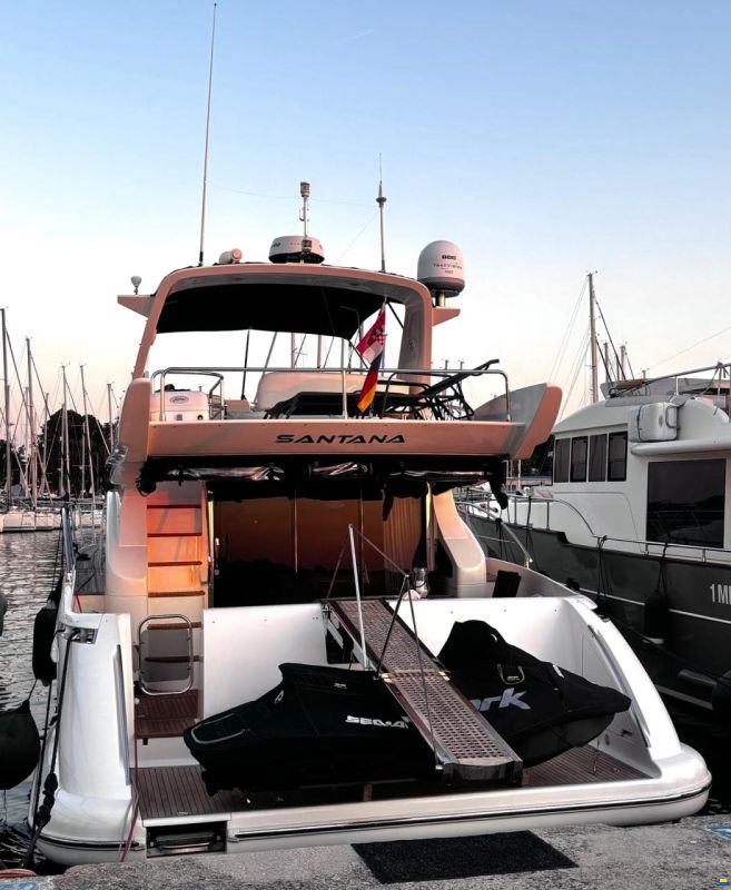 Azimut 50