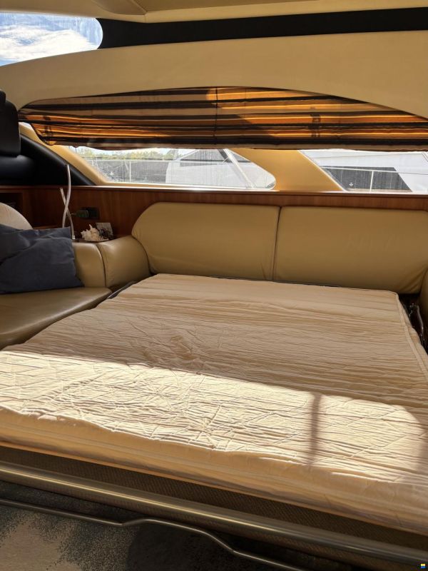 Azimut 50