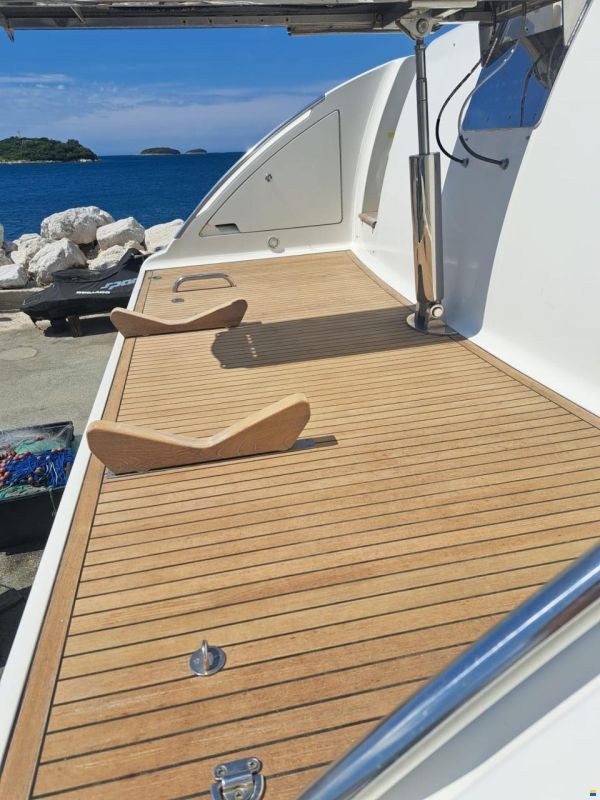 Azimut 50