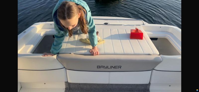 Bayliner 185 BR Europe – 2013 – MerCruis