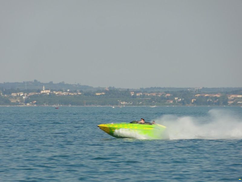 Performance 807
