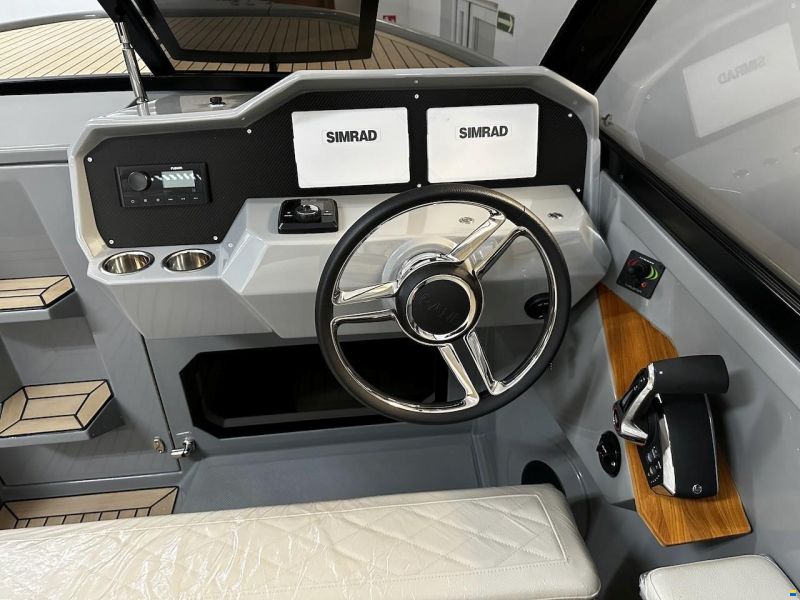 Rand Leisure 28