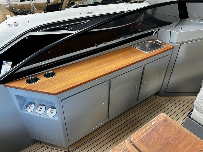 Rand Leisure 28