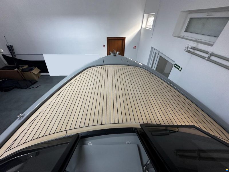 Rand Leisure 28