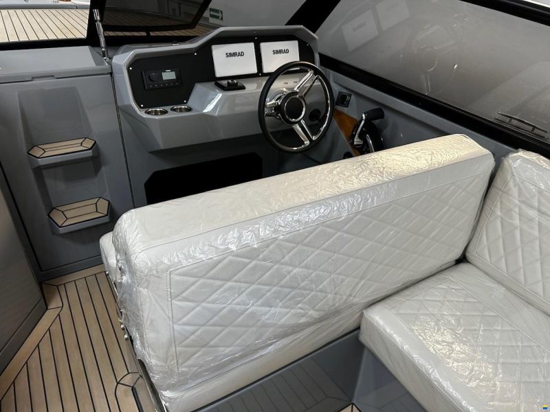 Rand Leisure 28