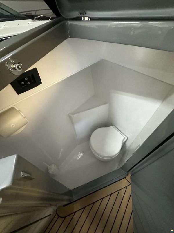 Rand Leisure 28