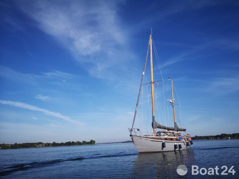 De Vries Fortuna 41