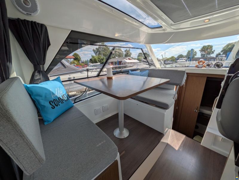 Beneteau Antares 9