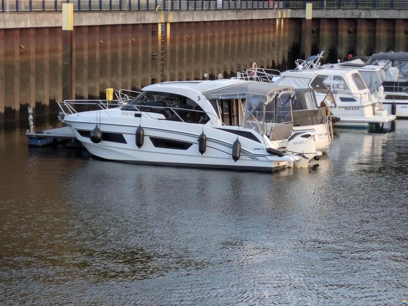 Beneteau Antares 9