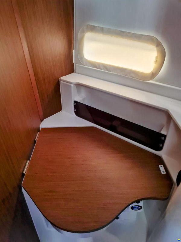 Beneteau Antares 9