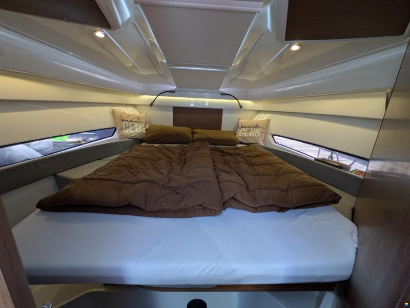 Beneteau Antares 9