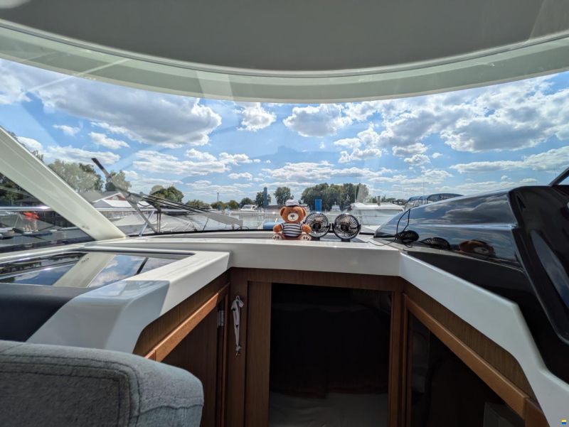 Beneteau Antares 9