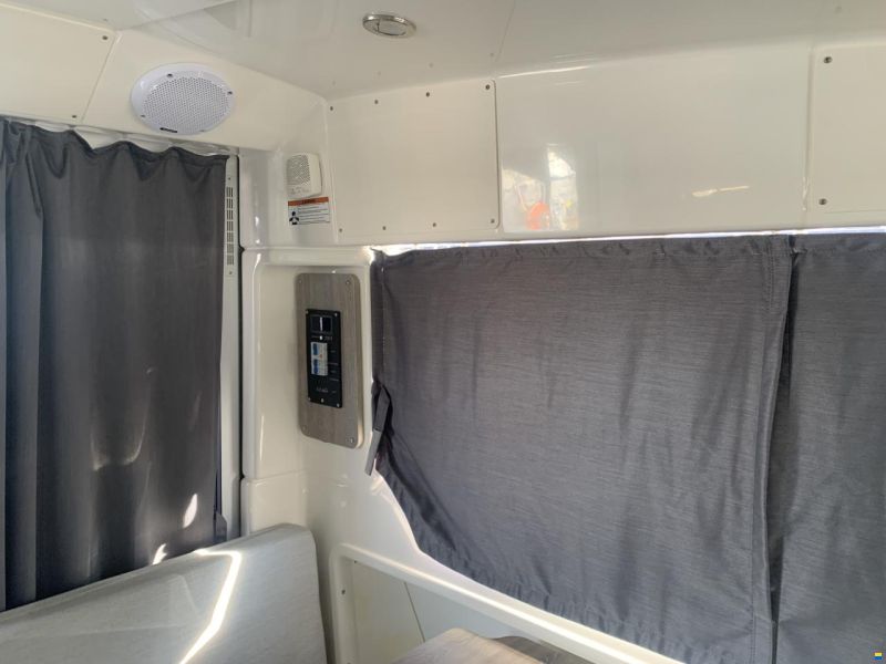 Quicksilver Activ 755 Weekend