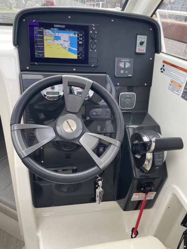 Quicksilver Activ 755 Weekend