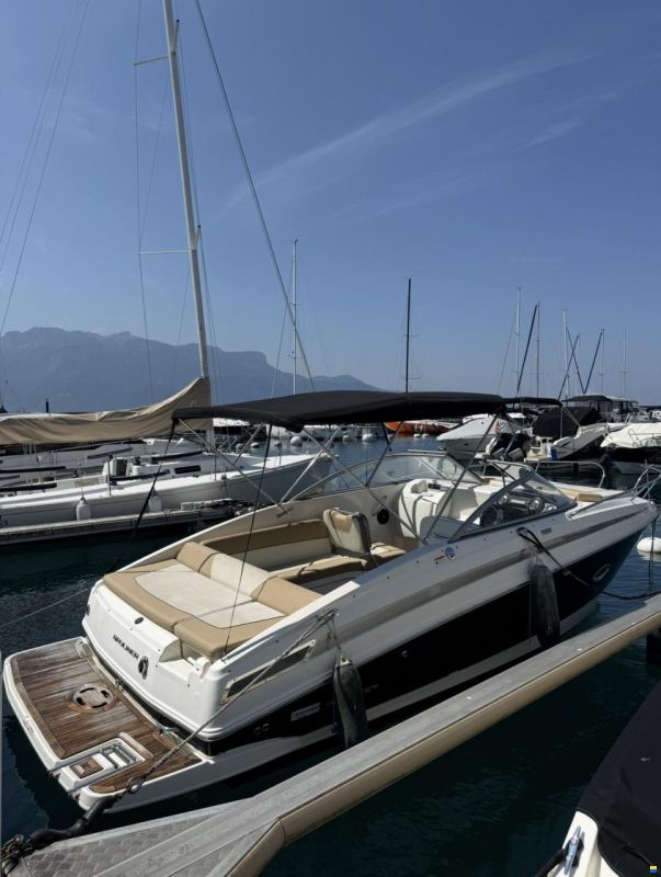 Bayliner 742R + place de port a louer