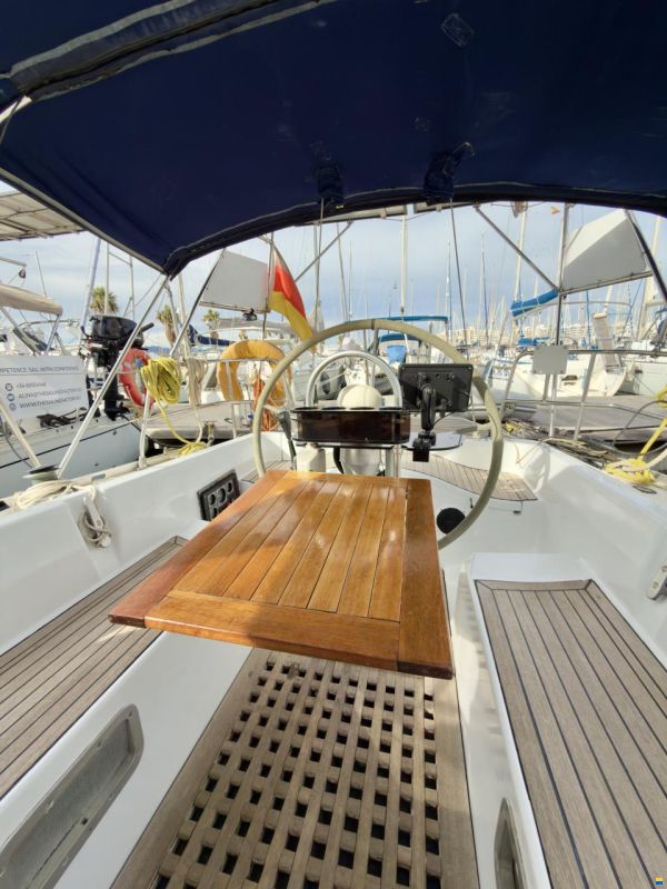Beneteau First 38