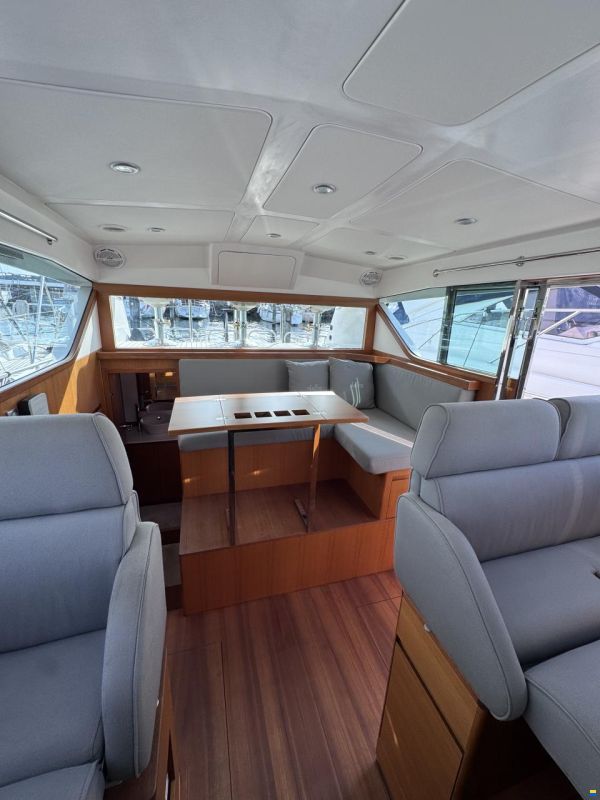 Delta Powerboats 40 WA