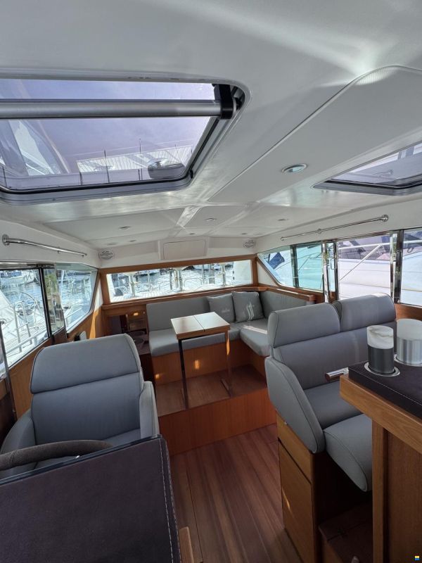 Delta Powerboats 40 WA