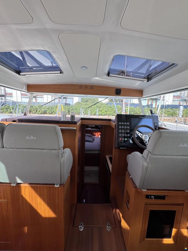 Delta Powerboats 40 WA