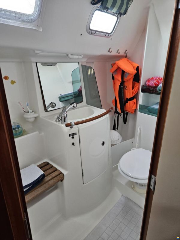 Beneteau Oceanis 323