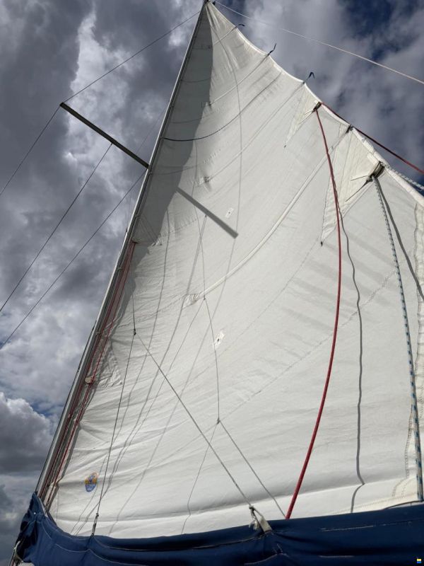Beneteau Oceanis 323