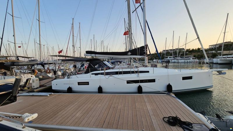 Jeanneau 410
