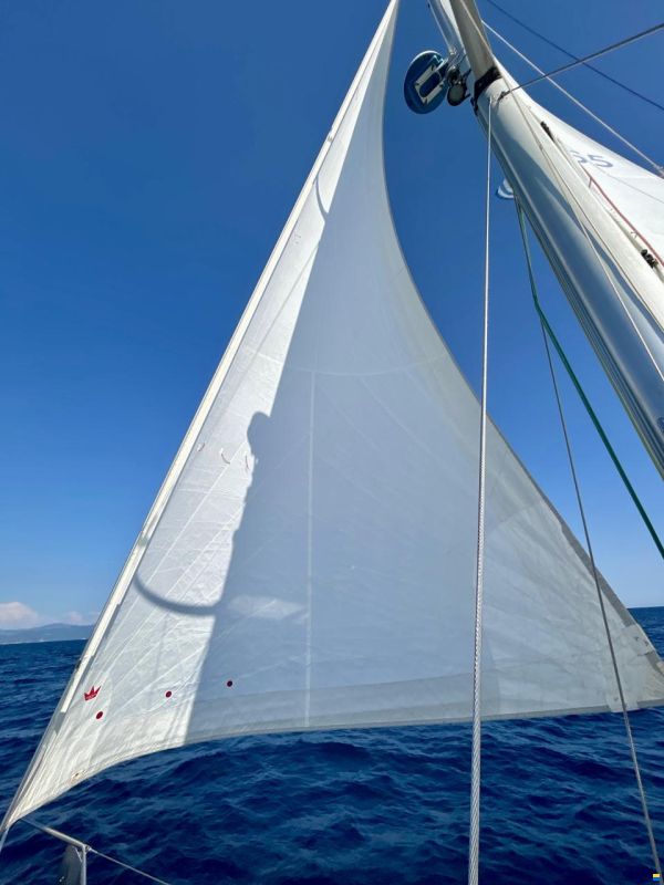 Hallberg-Rassy 34