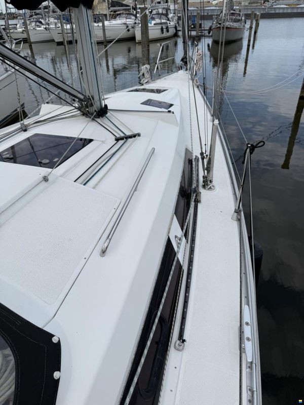 Hanse 350